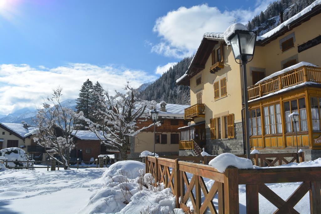 Hotel Villa Tedaldi Gressoney-Saint-Jean Buitenkant foto