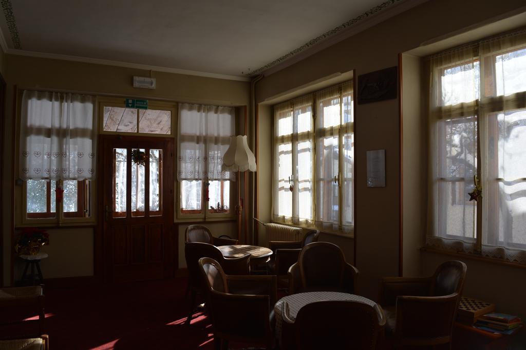 Hotel Villa Tedaldi Gressoney-Saint-Jean Buitenkant foto